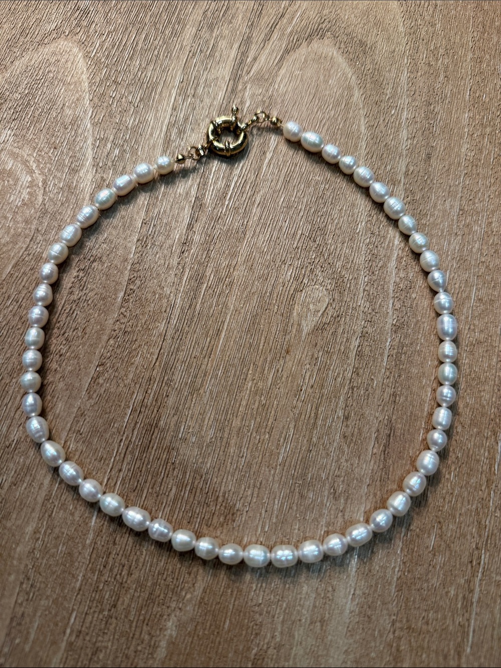 Classic White Pearl Necklace with Gold Clasp